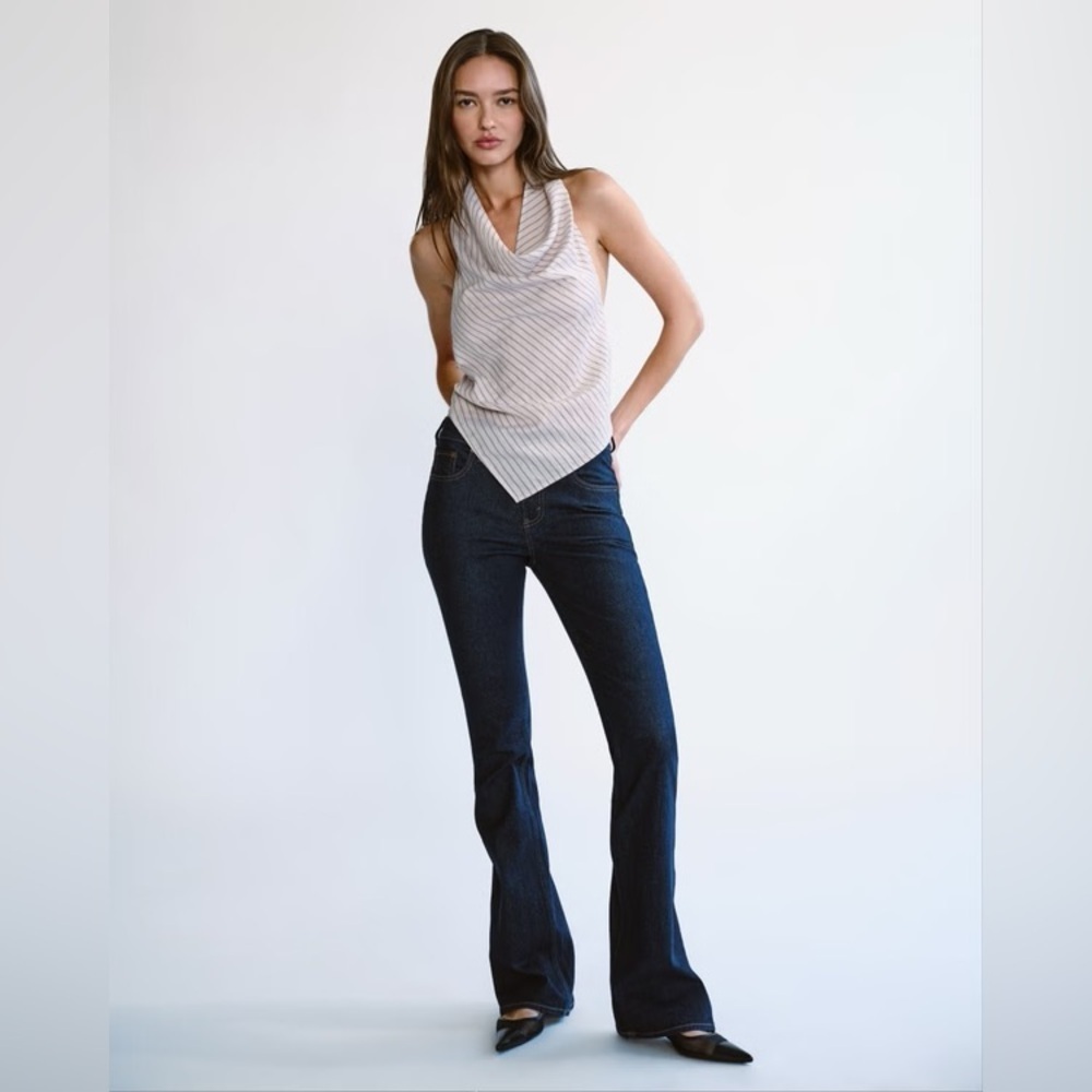 Abercrombie Mid Rise Boot Cut Jeans NWT